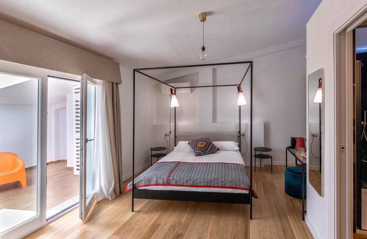 Bisu Isola Di Sant'Antioco Bed & Breakfast Bagian luar foto